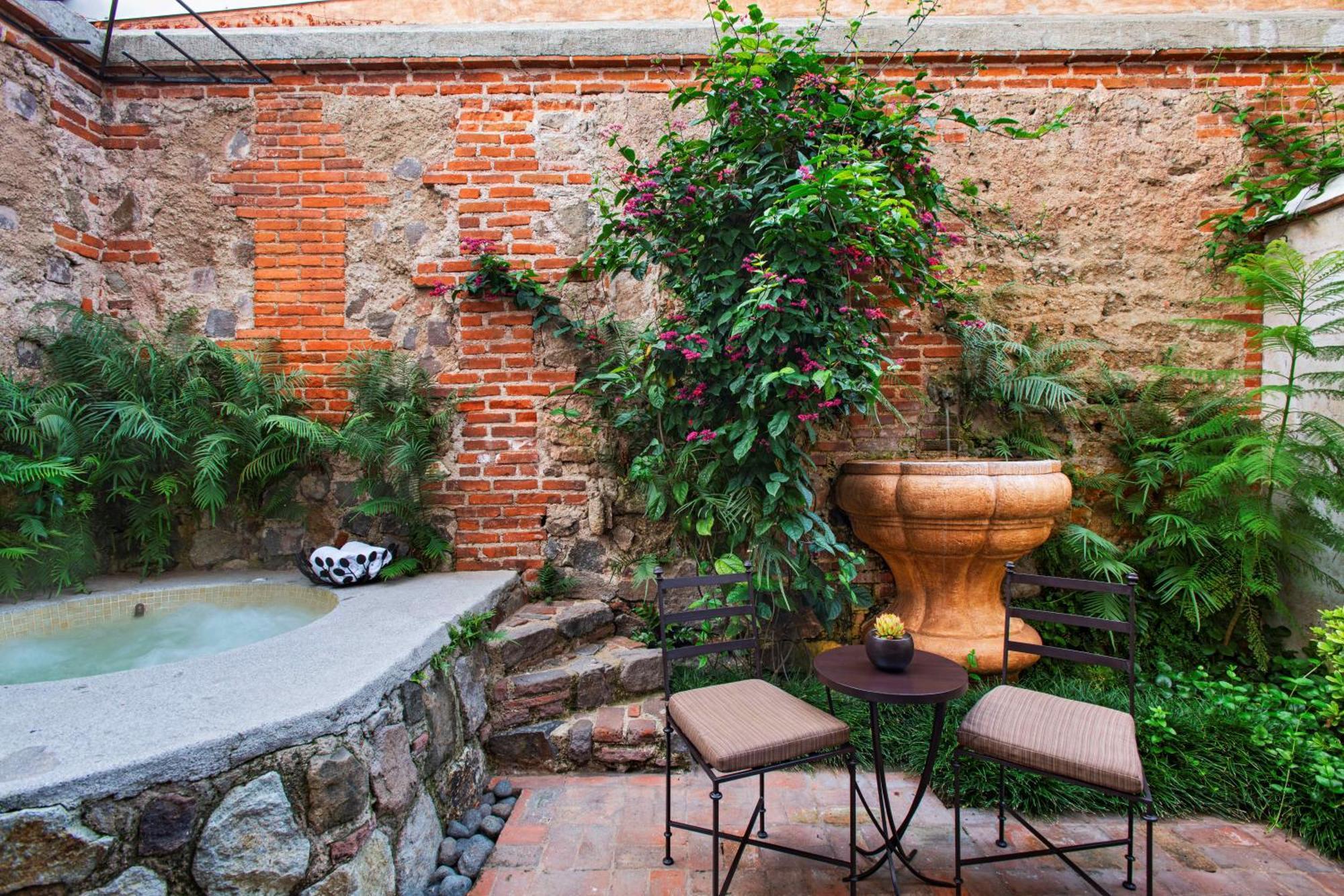 El Convento Boutique Hotel Antigua Esterno foto
